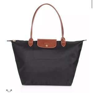 Longchamp Le Pliage Medium Tote!